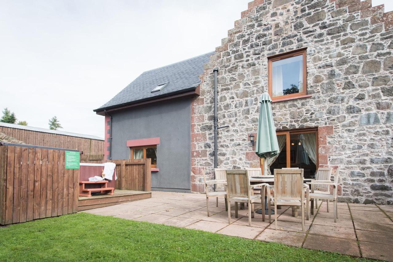 The Granary With Hot Tub Villa Forgandenny Bagian luar foto