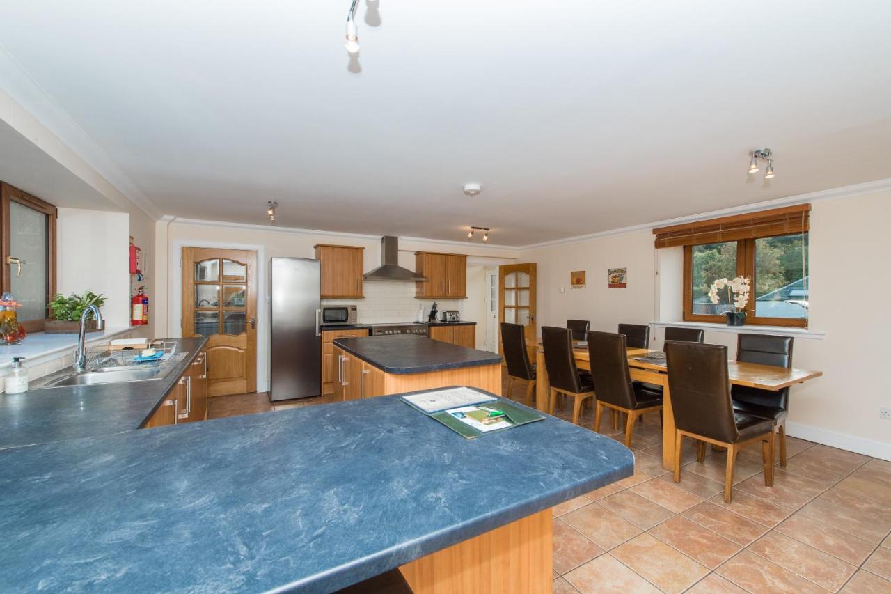 The Granary With Hot Tub Villa Forgandenny Bagian luar foto