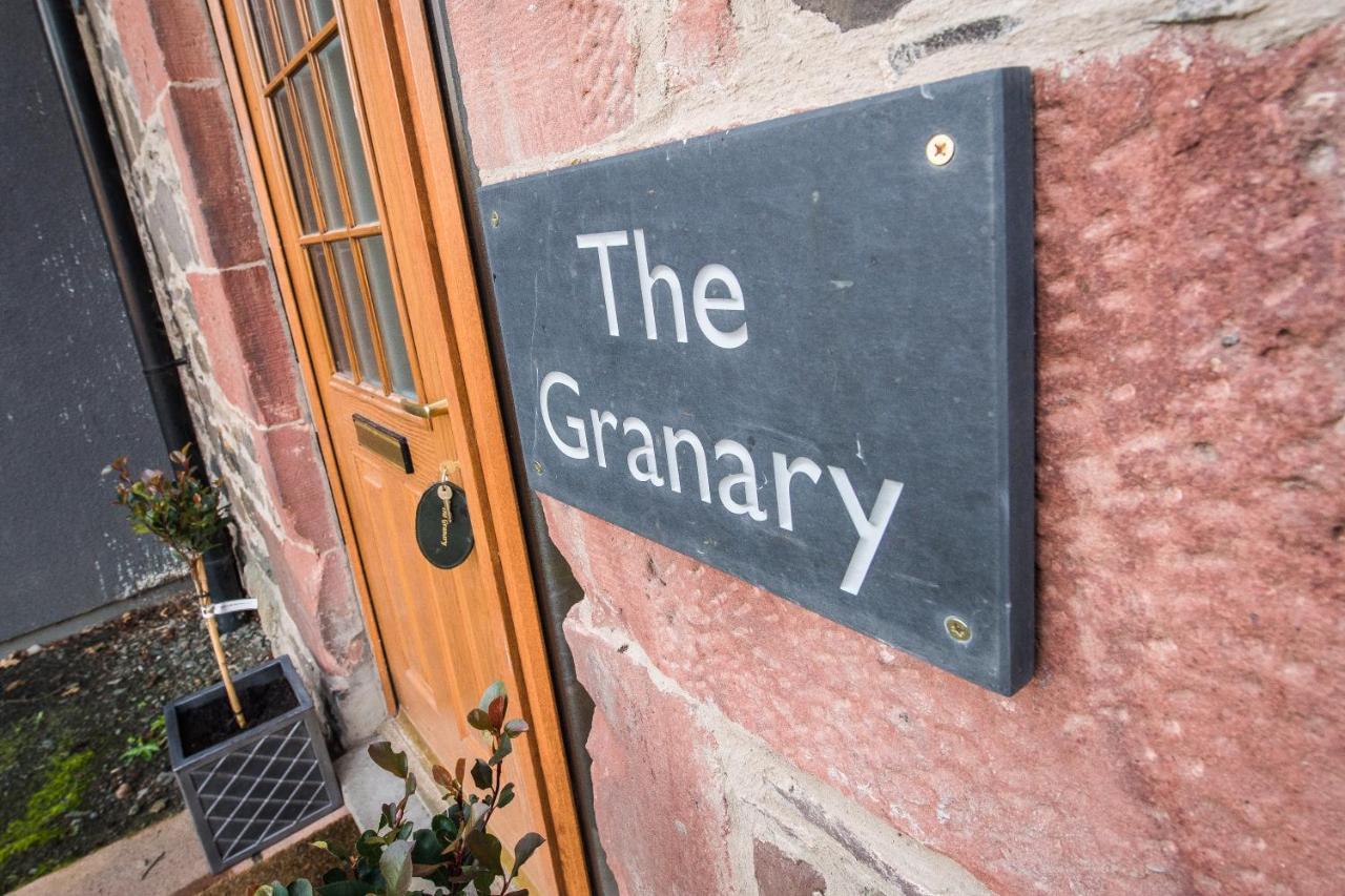 The Granary With Hot Tub Villa Forgandenny Bagian luar foto